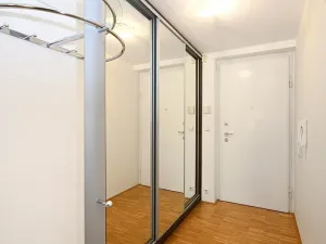 Pronájem bytu 2+kk, Praha - Modřany, Na Srážku, 60 m2