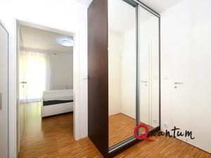 Pronájem bytu 2+kk, Praha - Modřany, Na Srážku, 60 m2