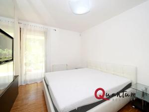 Pronájem bytu 2+kk, Praha - Modřany, Na Srážku, 60 m2