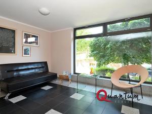 Pronájem bytu 2+kk, Praha - Modřany, Na Srážku, 60 m2