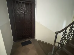 Pronájem bytu 3+1, Praha - Nové Město, Na Moráni, 61 m2
