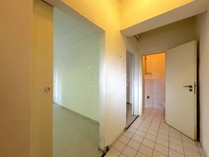 Pronájem bytu 2+kk, Praha - Žižkov, Jeseniova, 40 m2
