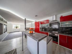 Prodej rodinného domu, Trhové Sviny, 379 m2