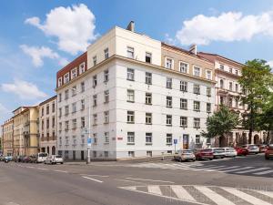 Pronájem bytu 2+kk, Praha - Vinohrady, Velehradská, 49 m2