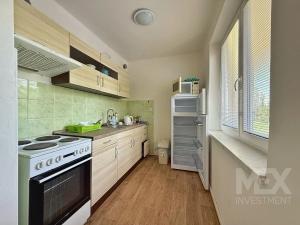 Prodej činžovního domu, Skřivany, 244 m2