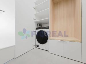 Pronájem bytu 2+kk, Praha - Libeň, Zenklova, 66 m2
