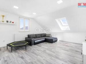 Pronájem rodinného domu, Mnichovo Hradiště - Veselá, Okružní, 110 m2