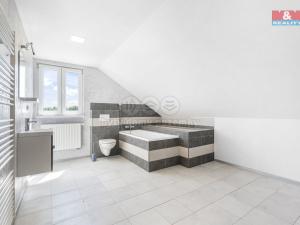 Pronájem rodinného domu, Mnichovo Hradiště - Veselá, Okružní, 110 m2