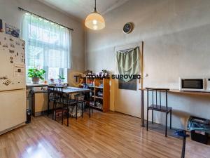 Prodej rodinného domu, Vizovice, Palackého Nám., 100 m2