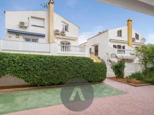 Prodej bytu 3+kk, Torrevieja, Španělsko, Calle Emil, 46 m2