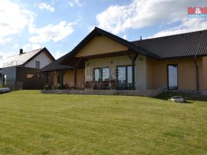 Prodej rodinného domu, Bezděkov nad Metují, 168 m2