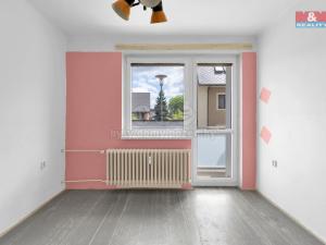 Prodej bytu 3+1, Jičín - Nové Město, K. Vika, 75 m2