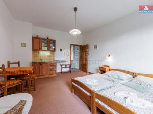 Prodej ubytování, Horní Blatná, Krátká, 310 m2