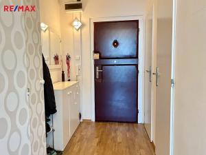 Pronájem bytu 2+kk, Praha - Chodov, Markušova, 42 m2