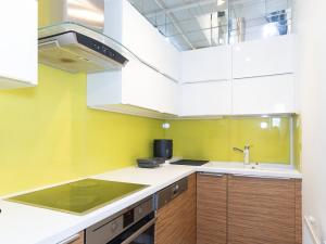 Pronájem bytu 3+kk, Praha - Nusle, Pod vilami, 83 m2
