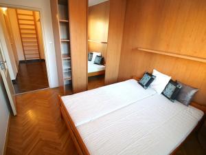 Pronájem bytu 2+1, Brno, Plovdivská, 56 m2