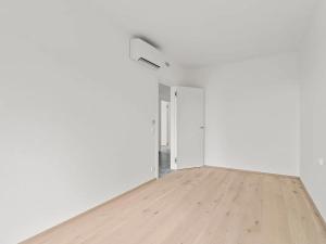 Pronájem bytu 3+kk, Praha - Modřany, Československého exilu, 80 m2