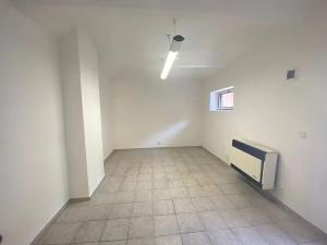Pronájem obchodního prostoru, Kostelec nad Labem, T. G. Masaryka, 60 m2
