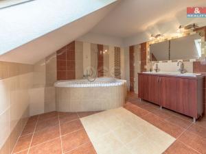 Prodej rodinného domu, Pěnčín - Krásná, 240 m2