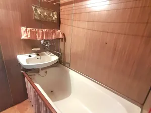 Prodej bytu 2+1, Rotava, Sídliště, 51 m2