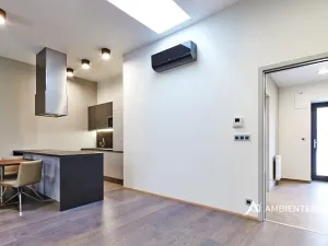 Pronájem bytu 2+kk, Brno, Jakubská, 78 m2