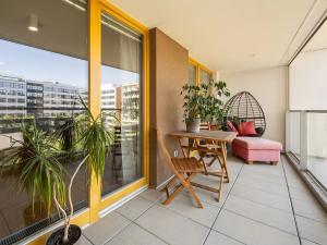 Pronájem bytu 4+kk, Praha, Za Karlínským přístavem, 150 m2