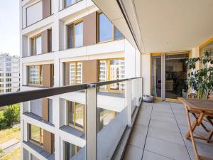 Pronájem bytu 4+kk, Praha, Za Karlínským přístavem, 150 m2