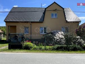 Prodej rodinného domu, Těně, 195 m2