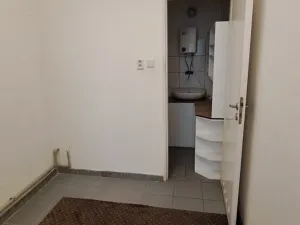 Pronájem obchodního prostoru, Brandýs nad Labem-Stará Boleslav, Masarykovo náměstí, 60 m2