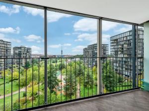 Pronájem bytu 2+kk, Praha - Žižkov, Ke kapslovně, 70 m2