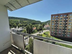 Prodej bytu 2+1, Děčín, Na Pěšině, 50 m2