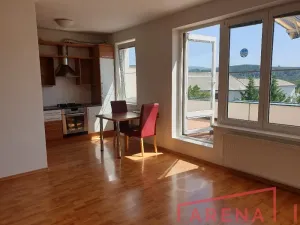 Pronájem bytu 2+kk, Brno, Adamcova, 64 m2