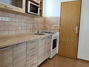 Pronájem bytu 1+kk, Chabařovice, Husovo náměstí, 25 m2