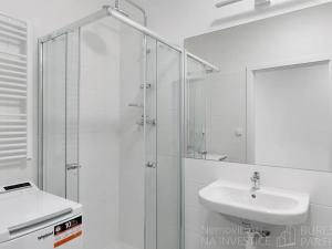 Pronájem bytu 1+kk, Praha - Jinonice, Peroutkova, 23 m2