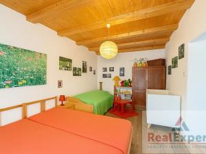 Prodej rodinného domu, Vraný, 250 m2