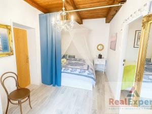 Prodej rodinného domu, Vraný, 250 m2