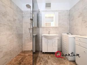 Pronájem bytu 3+kk, Praha - Vinohrady, Chodská, 70 m2