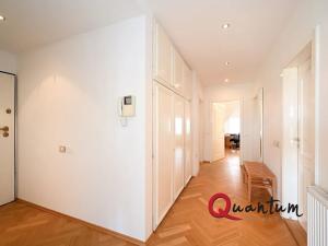 Pronájem bytu 3+kk, Praha - Vinohrady, Chodská, 70 m2