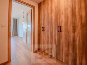 Pronájem bytu 1+kk, Praha - Vysočany, Střídavá, 36 m2
