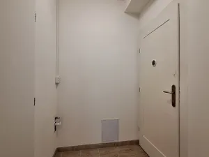 Pronájem bytu 1+kk, Praha - Bubeneč, U zeměpisného ústavu, 26 m2