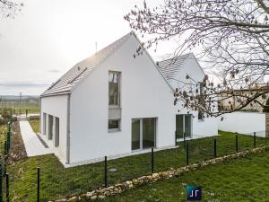 Prodej rodinného domu, Nučice, Pražská, 153 m2