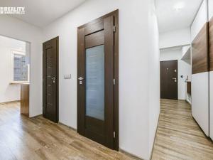 Prodej bytu 3+1, Brno, Valtická, 73 m2