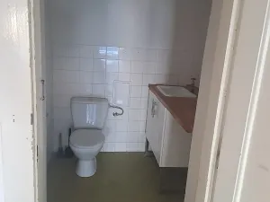 Pronájem obchodního prostoru, Praha - Střešovice, Na Malovance, 26 m2