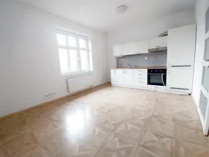 Pronájem bytu 2+kk, Praha - Strašnice, Za strašnickou vozovnou, 48 m2