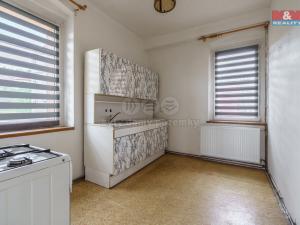 Prodej bytu 2+1, Karlovy Vary, K Linhartu, 63 m2