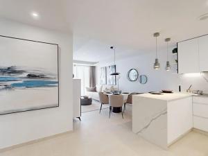 Prodej bytu 3+kk, Torrevieja, Španělsko, 75 m2