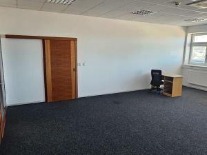 Pronájem kanceláře, Jihlava, Heroltická, 42 m2