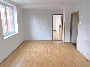 Prodej bytu 2+1, Sokolov, Sokolovská, 52 m2