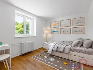 Prodej bytu 3+1, Karlovy Vary, Moskevská, 75 m2