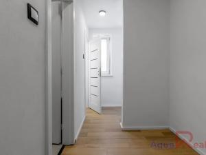 Prodej bytu 3+1, Karlovy Vary, Moskevská, 75 m2